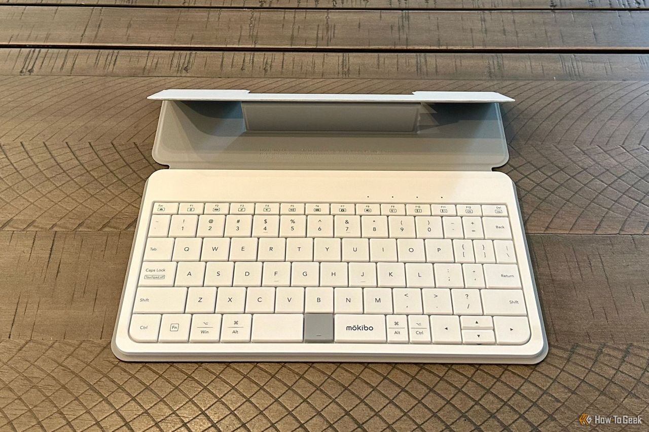 Mokibo Fusion Keyboard Review: A Universal Portable Keyboard With Hidden Touchpad