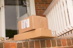 Buying Unclaimed Mail Packages? It's Easy and Legal With These Sites