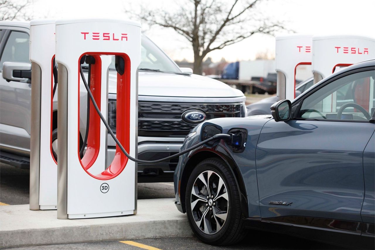 Volvo and Polestar EVs Can Now Use Tesla's Superchargers