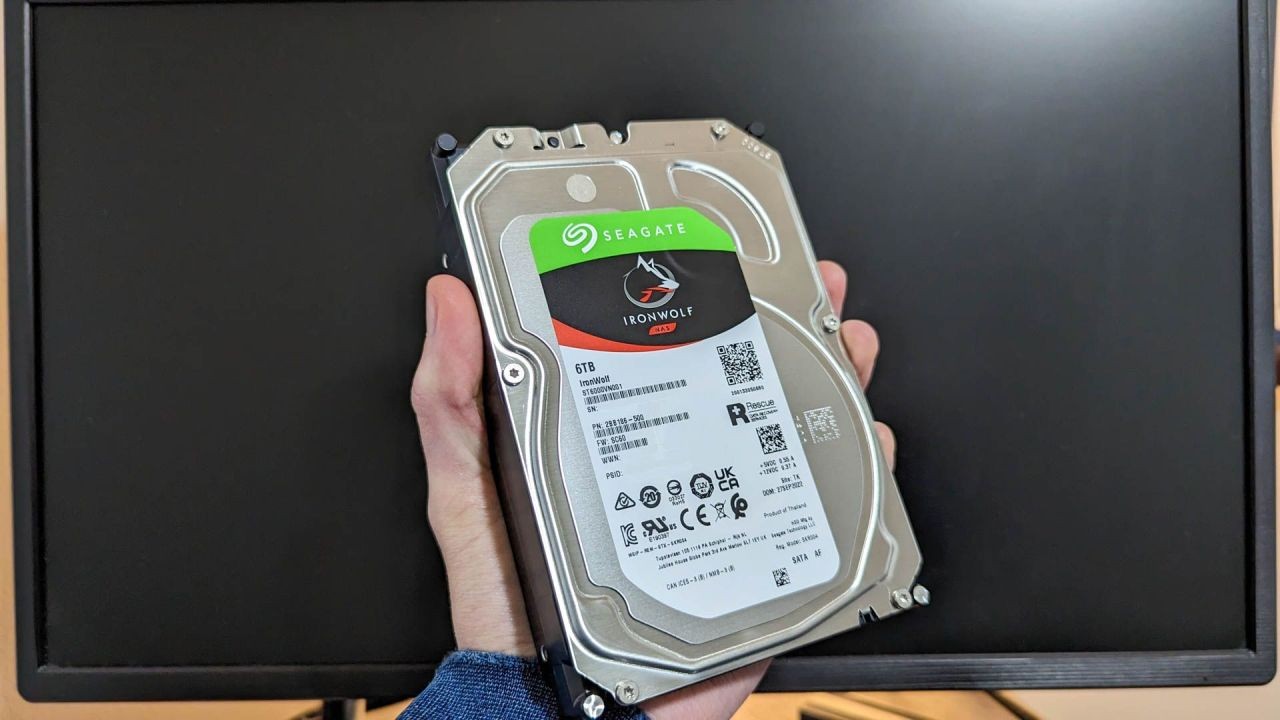 Why I Still Buy Hard Drives for My Windows PC