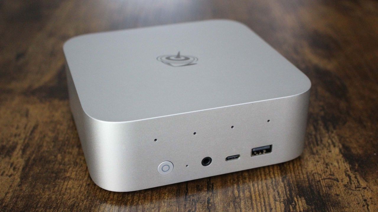 The first Copilot+ capable mini PC I've tested doesn't disappoint as a strong rival to Apple's new Mac mini