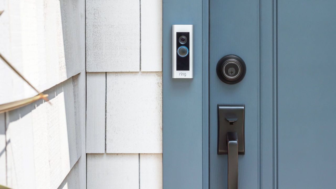 Battery vs. Mains: Which Smart Doorbell Is Right for You?