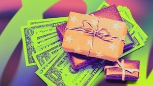 Holidays on a Budget: 5 Tips to Save Money This Season