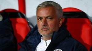 Europa League Soccer: Livestream Fenerbahçe vs. Man United From Anywhere