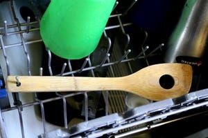 11 Things You Should Never Put in the Dishwasher