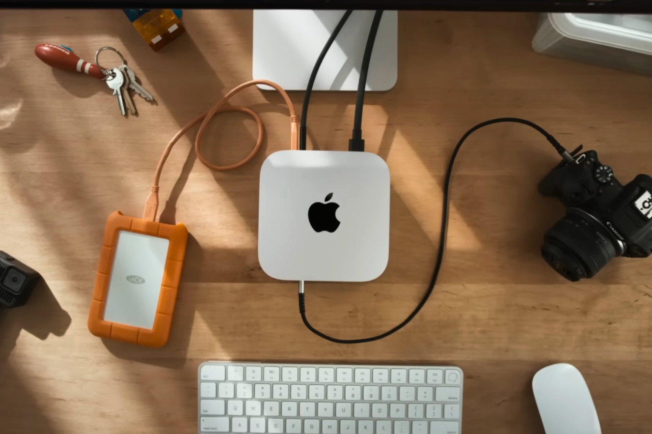 Apple's M4 Mac Mini Is Bringing Me Back to the Desktop