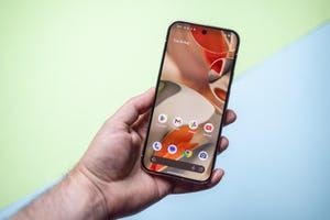 Pixel 9 Pro, 2 Months Later: Android 15 and Forgettable AI