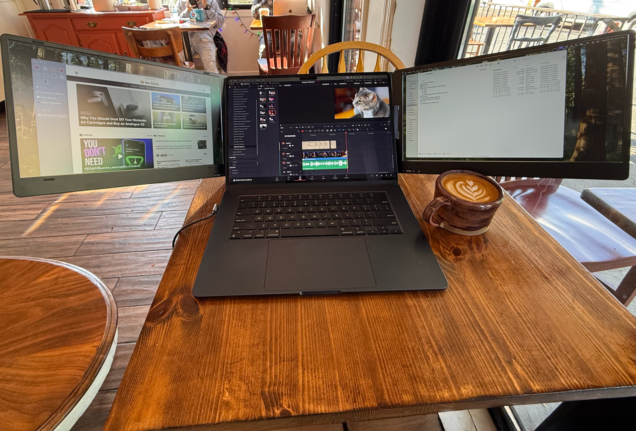 I Take Three Monitors to Starbucks, Here's Why (And How)