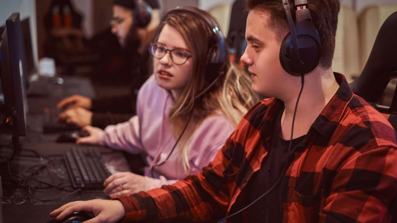 How to Host the Perfect LAN Party